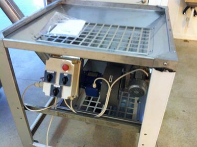 olive press defoliater